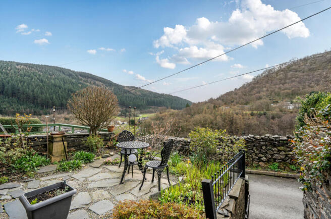 1433509-11-69c57c...