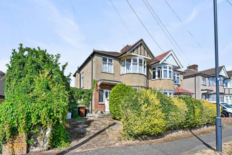 Maricas Avenue, Harrow