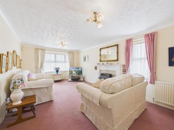 Lounge: