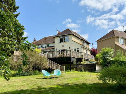 Olivers Close, Potten End, Berkhamsted