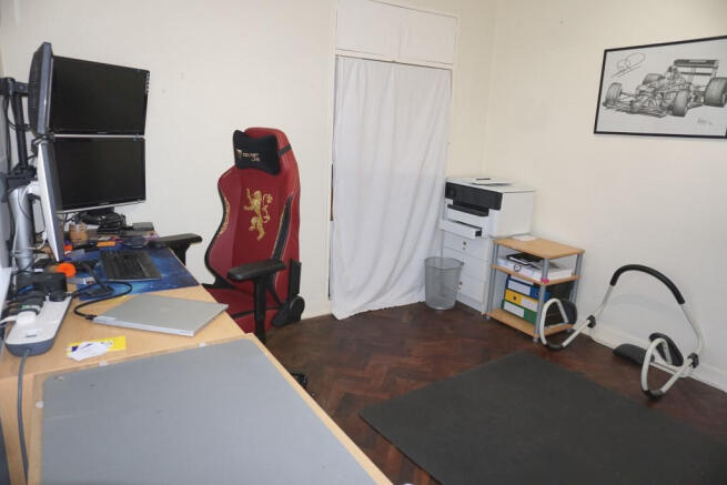 Photo 8