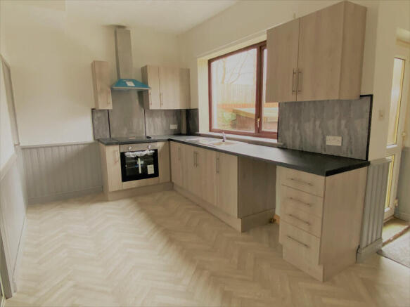 3 bed terraced house to rent