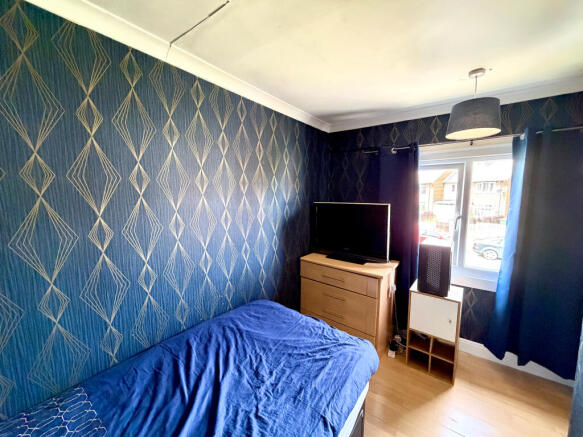 3 bed Terraced for sale Image 9