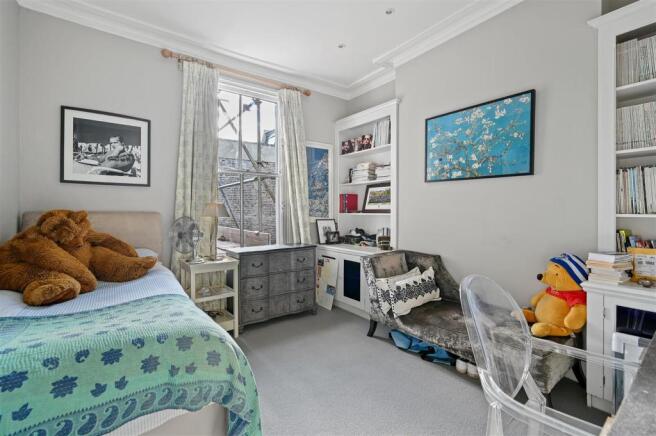 Sterndale Road - Bedroom.JPG