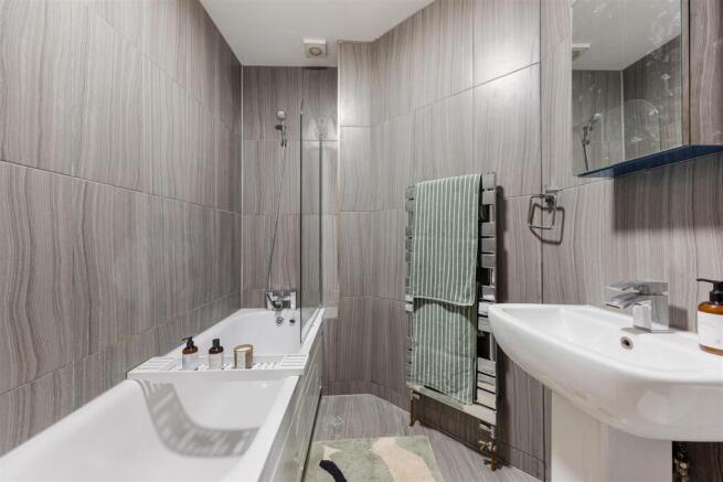 Flat 1, 1a, Hartley Road, E11
