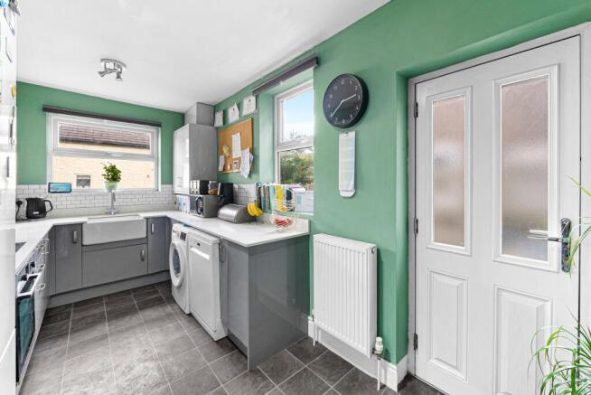 4 bed Terraced for sale Image 4