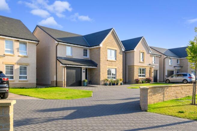 15 Annie Paton Road