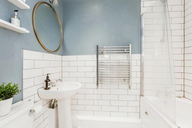 Modern Bathroom