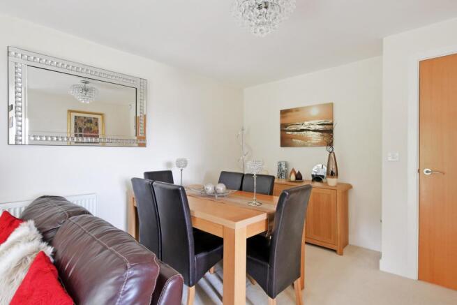 Lounge/Dining Room