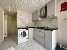 77, Hartslock Drive, London SE2 9UU