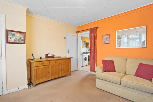 830186517 - 52 Windborough Road , SM5 10.jpg