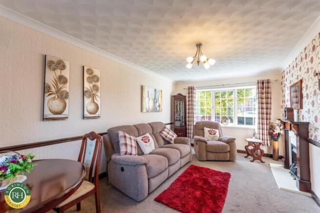 Lounge 2