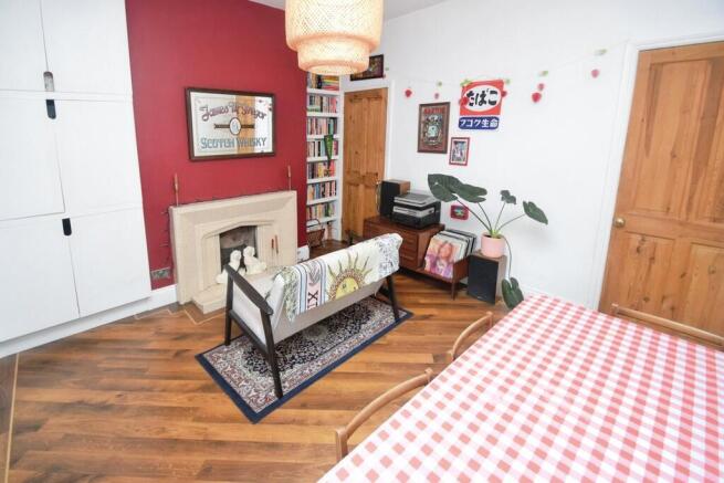 3 bed Terraced for sale Image 6