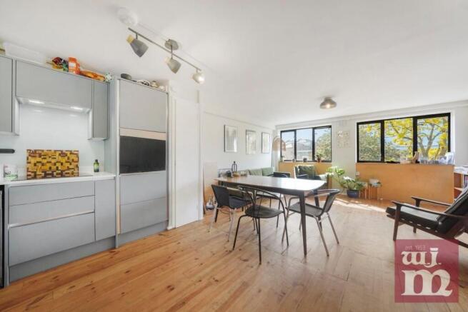 Kitchen/ Reception