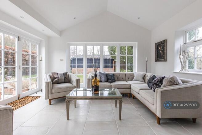 Sitting Room/ Conservatory 