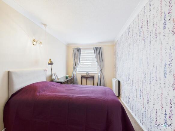 2 bed Flat for sale Image 5