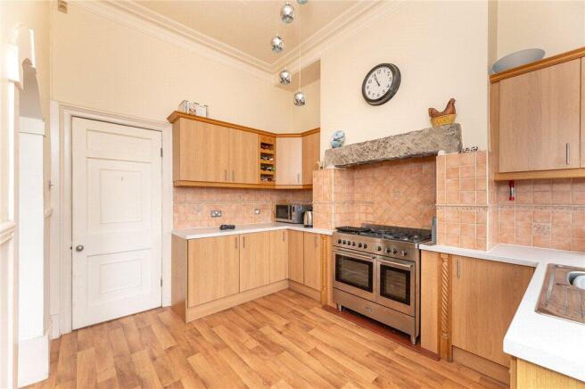 4 bed End of Terrace for sale Image 9