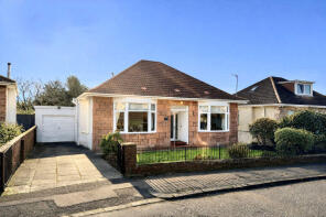 32, Willow Park, Ayr KA7 3TF