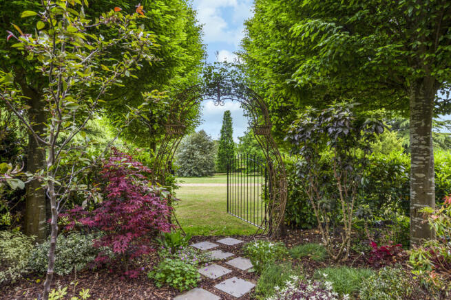Goldings, Hertford, SG14 photo 4