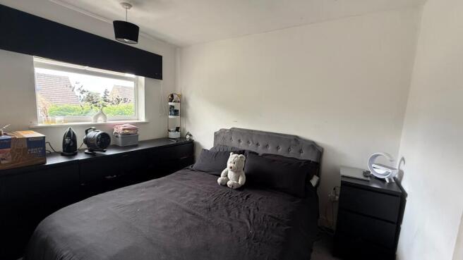 2 bed House to rent Image 11