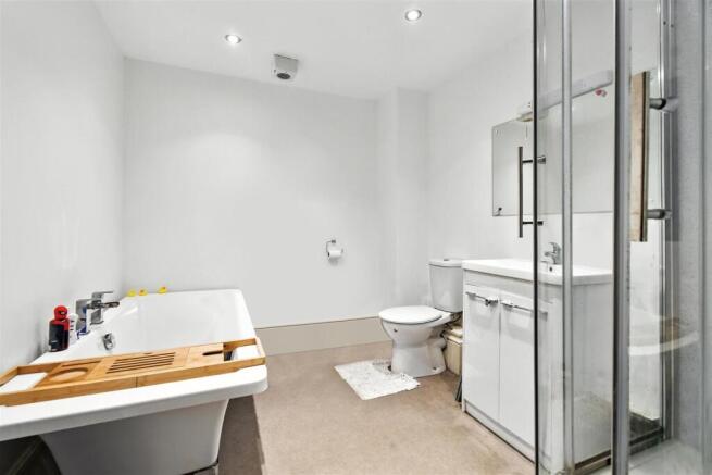 1 bed Apartment for sale Image 7