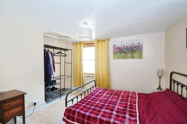 2 bed Maisonette for sale Image 10