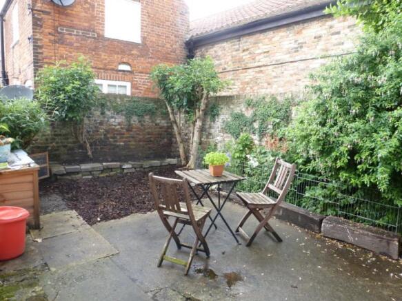 Courtyard Garden
