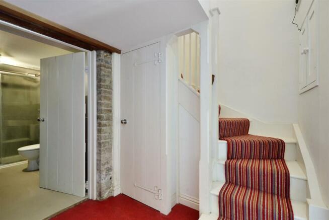 Montford House 10 The Wych Kington - 084.jpg