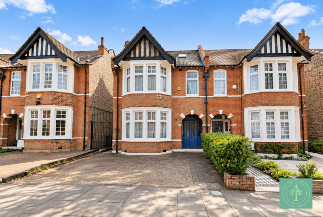 8 Bedroom Edwardian Semi Detached House for Sale