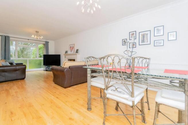 Lounge Dining Room