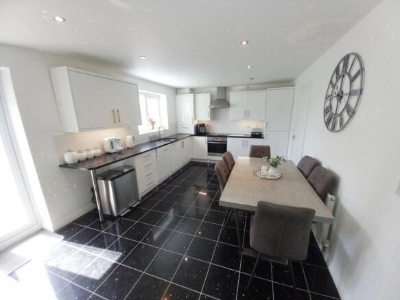 DINING KITCHEN