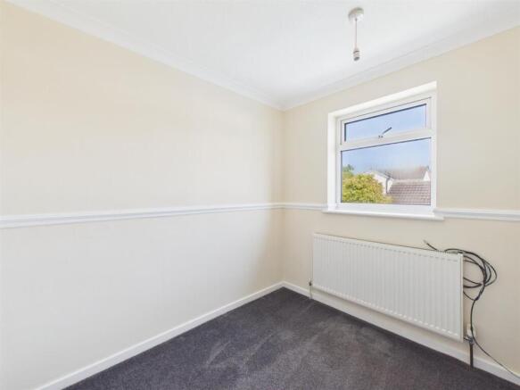 2 bed Semi-Detached for sale Image 7