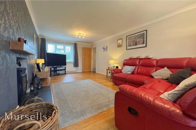Blandford Road, Sturminster Marshall, Wimborne, BH21 photo 4