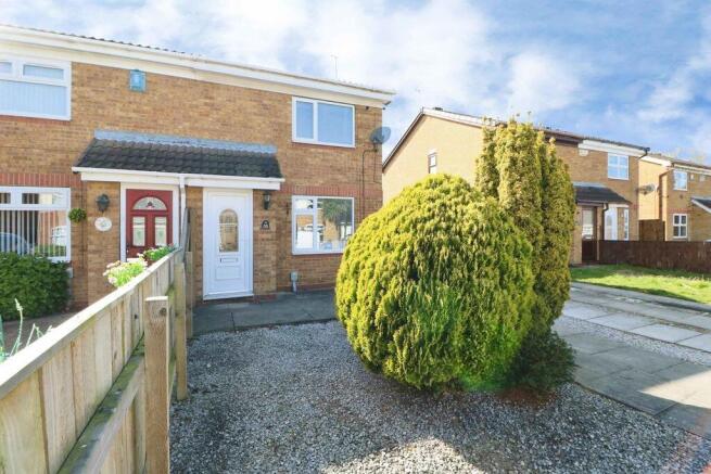 3 bed Semi-Detached for sale Image 11
