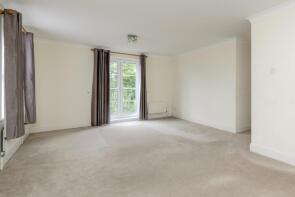 Flat 10, 45 Devonshire House, Woodside Avenue, North Finchley, London N12 8LS