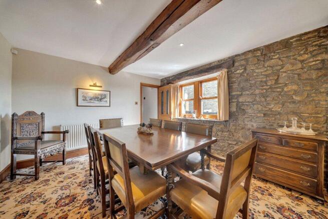 5 bed Barn Conversion for sale Image 8