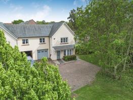 64, Garden Fields, Hitchin SG5 3DF