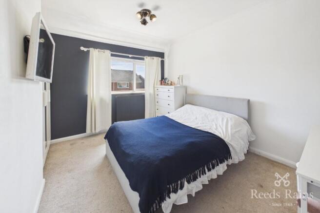 4 bed Semi-Detached for sale Image 12