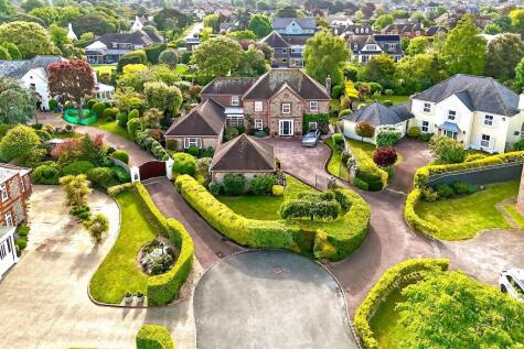 The Oaks, Rustington, BN16