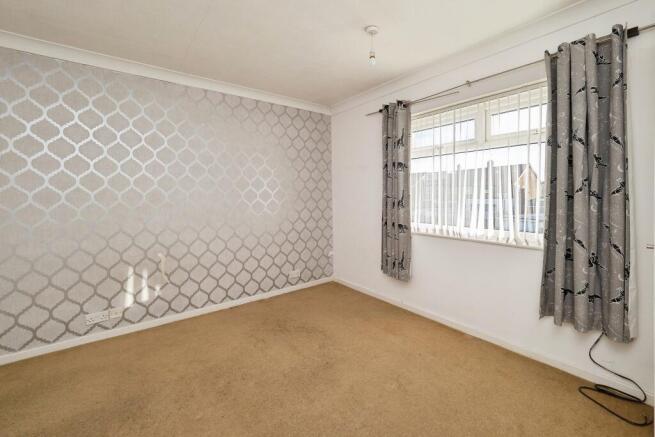 3 bed Terraced for sale Image 8
