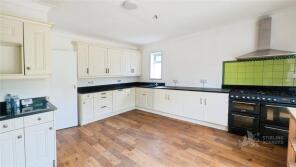 4, Cheyham Gardens, Sutton SM2 7NH