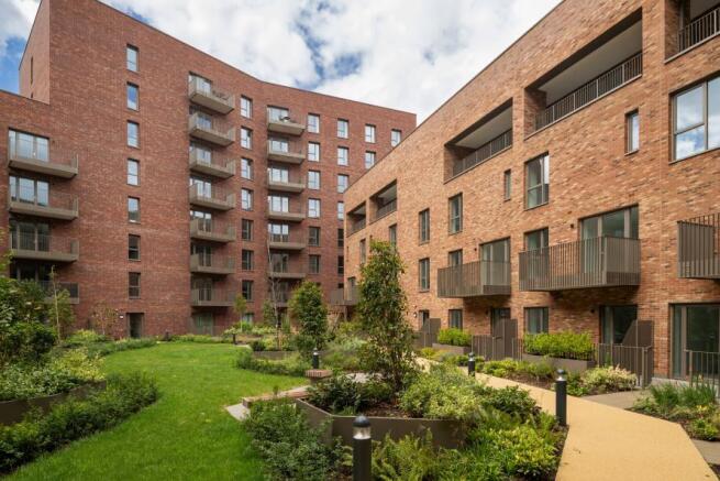 Lampton Parkside - External - Block F2