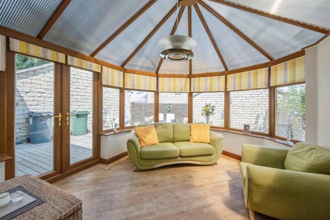 3 bed Detached for sale Image 5