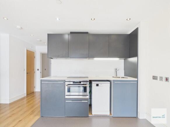 CAM03394G0-PR0447...