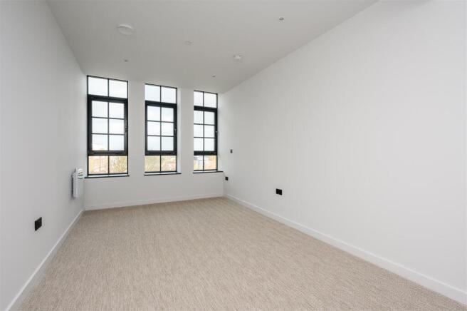 2 bed Apartment for sale Image 8