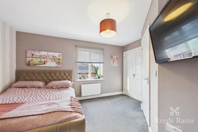 3 bed Semi-Detached for sale Image 7