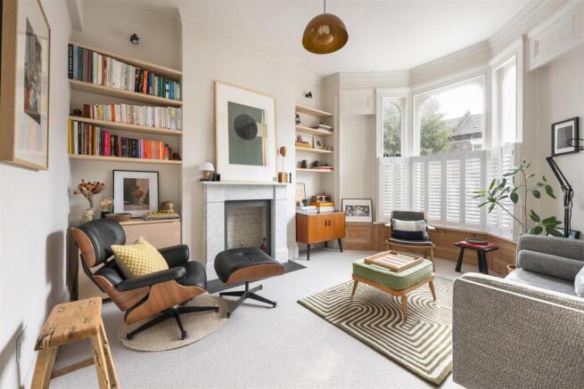 Glenarm Road, E5