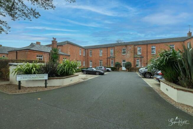 Welcome to 3 Wordsworth Mansions
