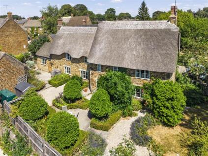 The Green, Hook Norton