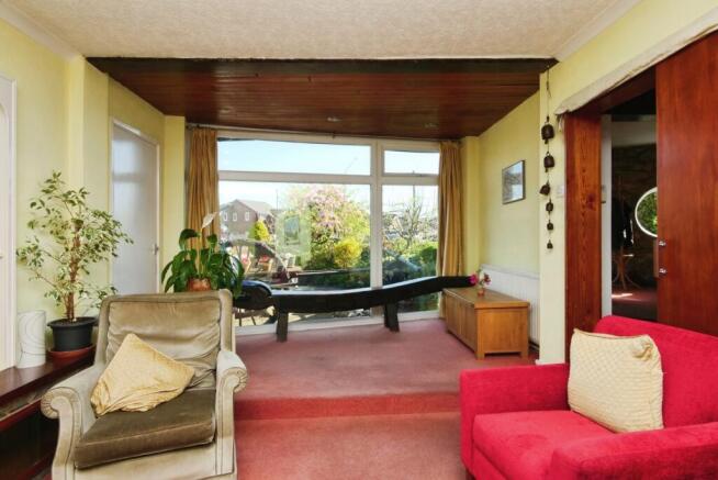 7 bed Bungalow for sale Image 4